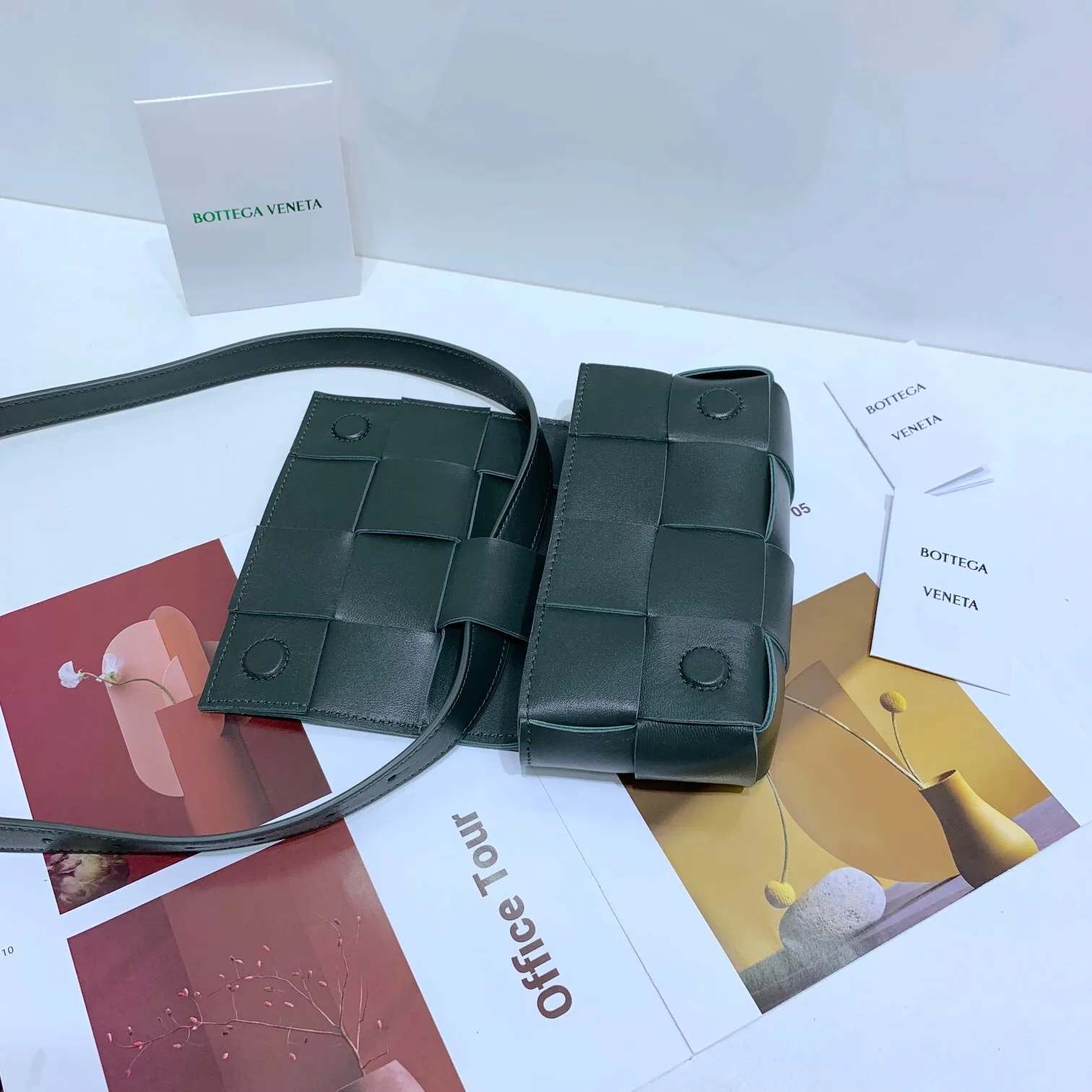 All categories 💚 Authentic bags 💚 BV 2025 new BV crossbody bag